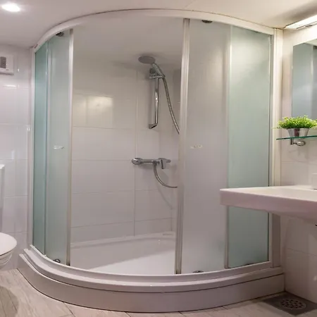 Ivana Old Town - 2 Adults - Apt1