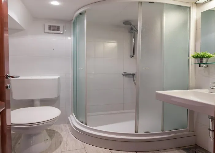 Ivana Old Town - 2 Adults - Apt1 Apartament *