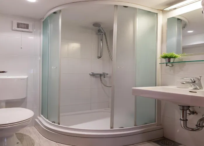 Ivana Old Town - 2 Adults - Apt1